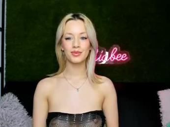 miabeex webcam model stream image