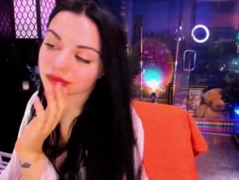 alma_pearl webcam model stream image