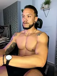 ARON_TAYLER01 webcam model stream image