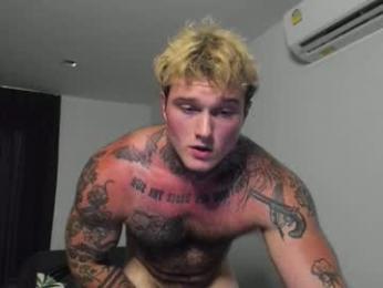 andy_hunk webcam model stream image