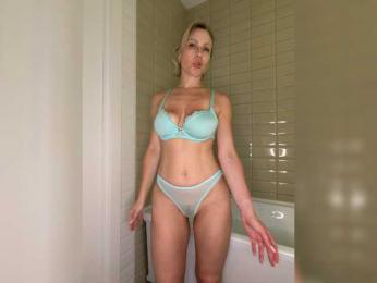 Milfa_hot webcam bongacams model stream image