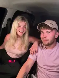 NickyGold_Official webcam stripchat model stream image