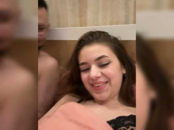 DS888 webcam bongacams model stream image