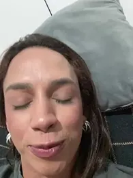 ofjuliaa webcam stripchat model stream image