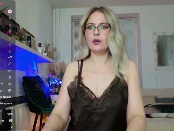 BulletNipples webcam bongacams model stream image