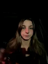 DoriDeluxe66 webcam model stream image