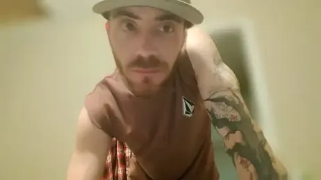 Huntzg23 webcam stripchat model stream image