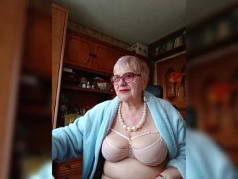 SweetCherry00 webcam model stream image