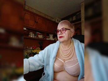 SweetCherry00 webcam model stream image