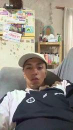 Ozzek webcam model stream image