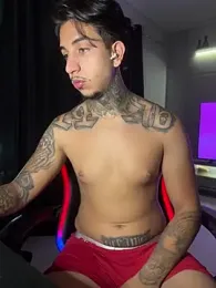 RealGdiass webcam model stream image