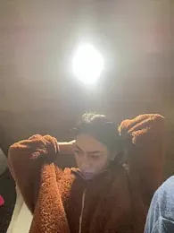 Little_aphrodite webcam model stream image