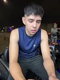 Johan_stick webcam model stream image