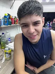 Johan_stick webcam model stream image