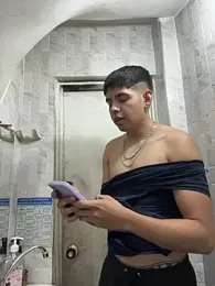 Johan_stick webcam model stream image