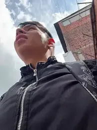 Johan_stick webcam model stream image