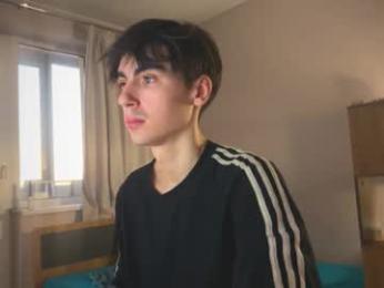 stralght_twinks webcam model stream image