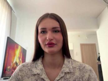 LauraMondella webcam model stream image