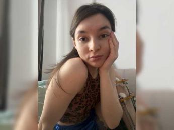 Renaw webcam bongacams model stream image