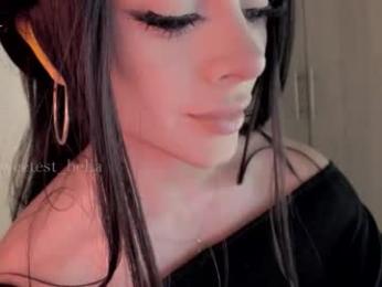 sweetest_bella webcam chaturbate model stream image