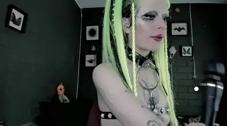 insania_9999_ webcam model stream image