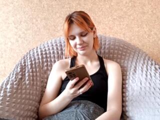 Rosa Ivers webcam flirt4free model stream image