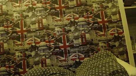 Lynylou webcam stripchat model stream image