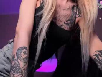 twiinkie_pie webcam model stream image