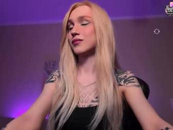 twiinkie_pie webcam chaturbate model stream image