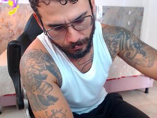 Hanz Col webcam model stream image