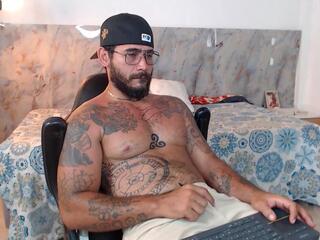 Hanz Col webcam model stream image