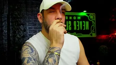 LexHardy webcam model stream image