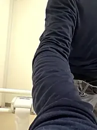 erosuke9 webcam model stream image