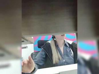 Xo4y-Tpax webcam bongacams model stream image