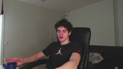 Brad_Holloway1 webcam cam4 model stream image