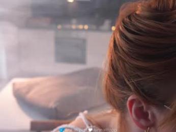 lynnalltop webcam chaturbate model stream image