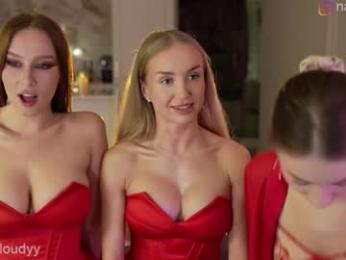 mia_cloudy webcam chaturbate model stream image