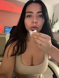 PetitLumiere webcam model stream image