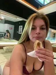 Romax2 webcam model stream image