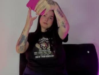 celeste_y_pipe webcam model stream image