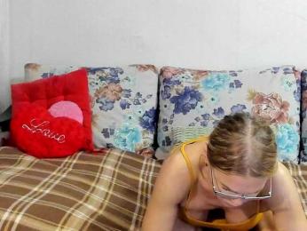 Lisa1225 webcam model stream image