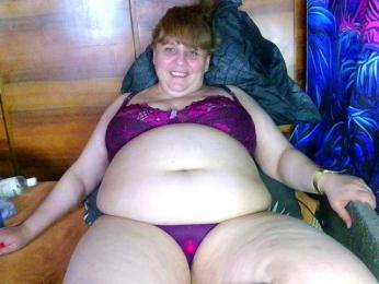 Julian-A webcam model stream image