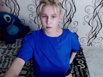 RoyAngela webcam model stream image