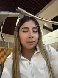 MelodyRey__ webcam model stream image