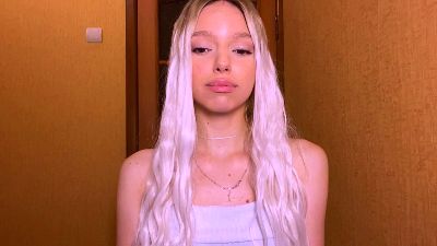 IngridKoehn webcam model stream image