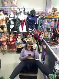 ROSALIASEXSHOP webcam stripchat model stream image