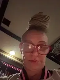 Stonermama666420 webcam model stream image