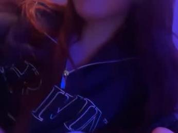 redheadandbigpeenar webcam chaturbate model stream image