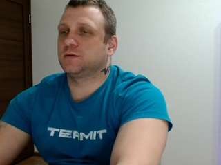 b-l-o-n-d webcam camsoda model stream image