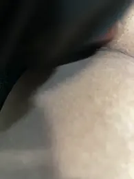 J-hens90 webcam model stream image